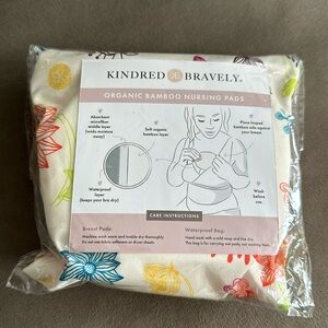 NWT organic bamboo nursing pads Kindred Bravely